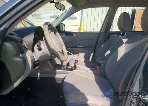 2011 Subaru Forester 2.5X z USA, uszkodzony, nr VIN JF2SHABC0BH774480